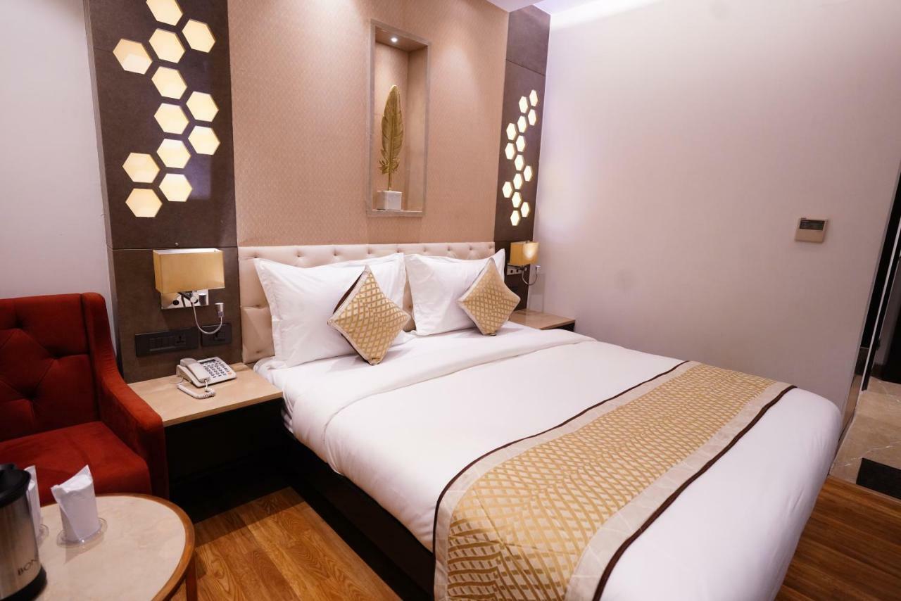 Hotel City Pride With Free Airport Pickup New Delhi Exterior photo