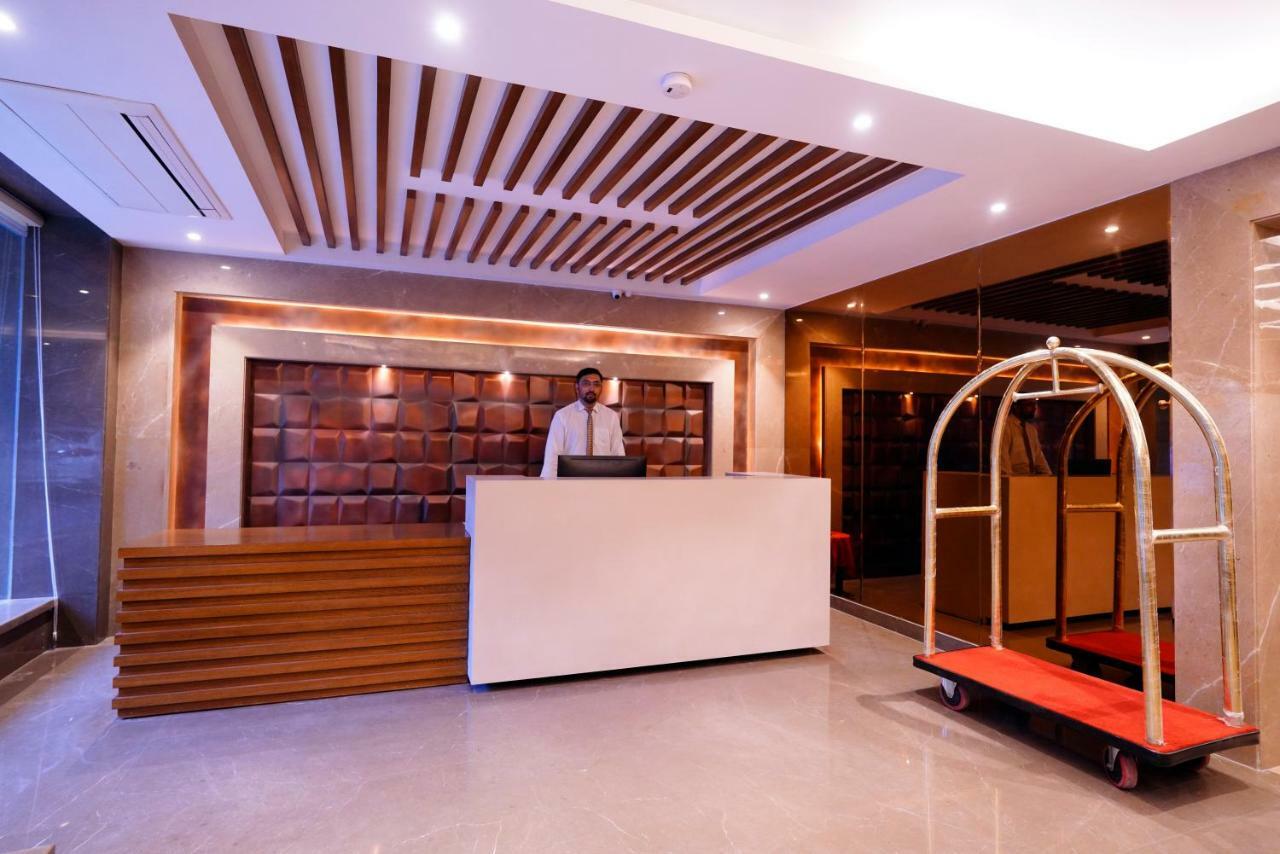 Hotel City Pride With Free Airport Pickup New Delhi Exterior photo