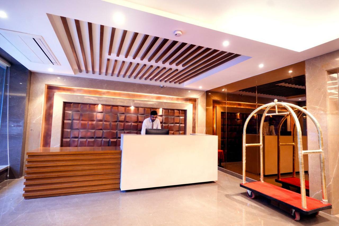 Hotel City Pride With Free Airport Pickup New Delhi Exterior photo