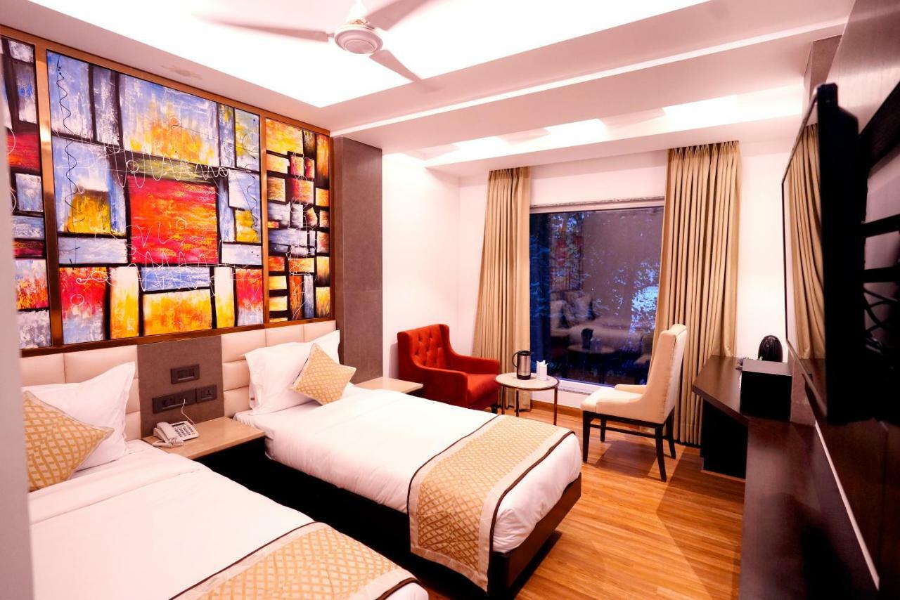 Hotel City Pride With Free Airport Pickup New Delhi Exterior photo