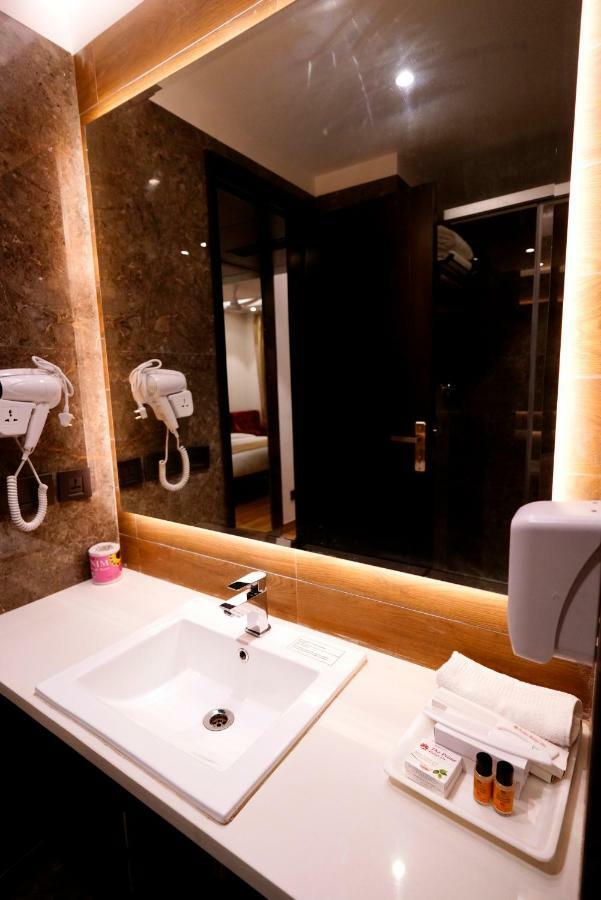 Hotel City Pride With Free Airport Pickup New Delhi Exterior photo